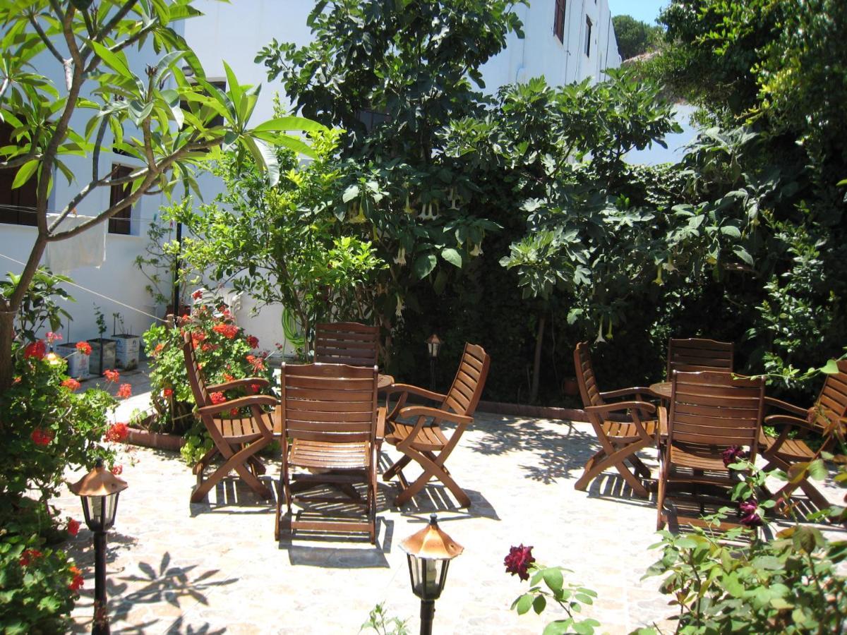 Eleftheria Lindian Studios I Линдос Экстерьер фото