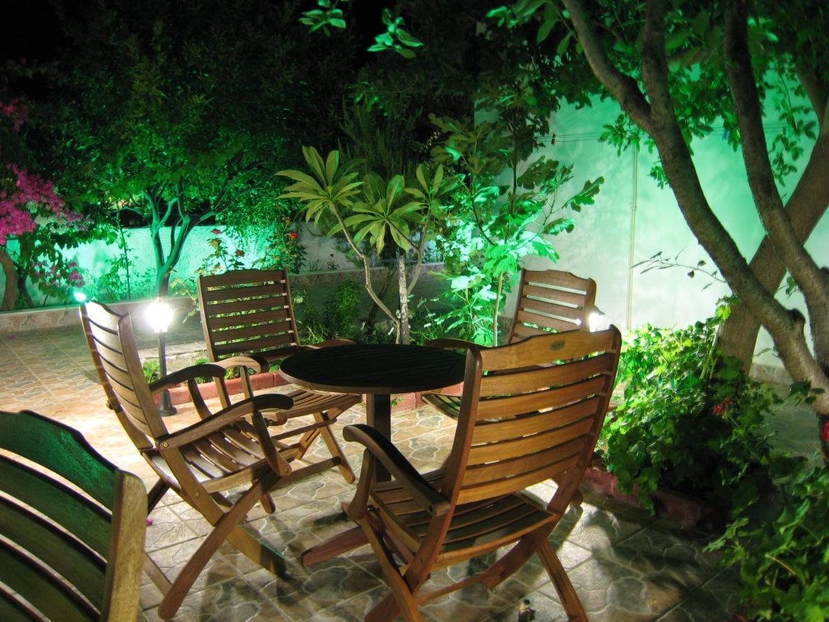 Eleftheria Lindian Studios I Линдос Экстерьер фото
