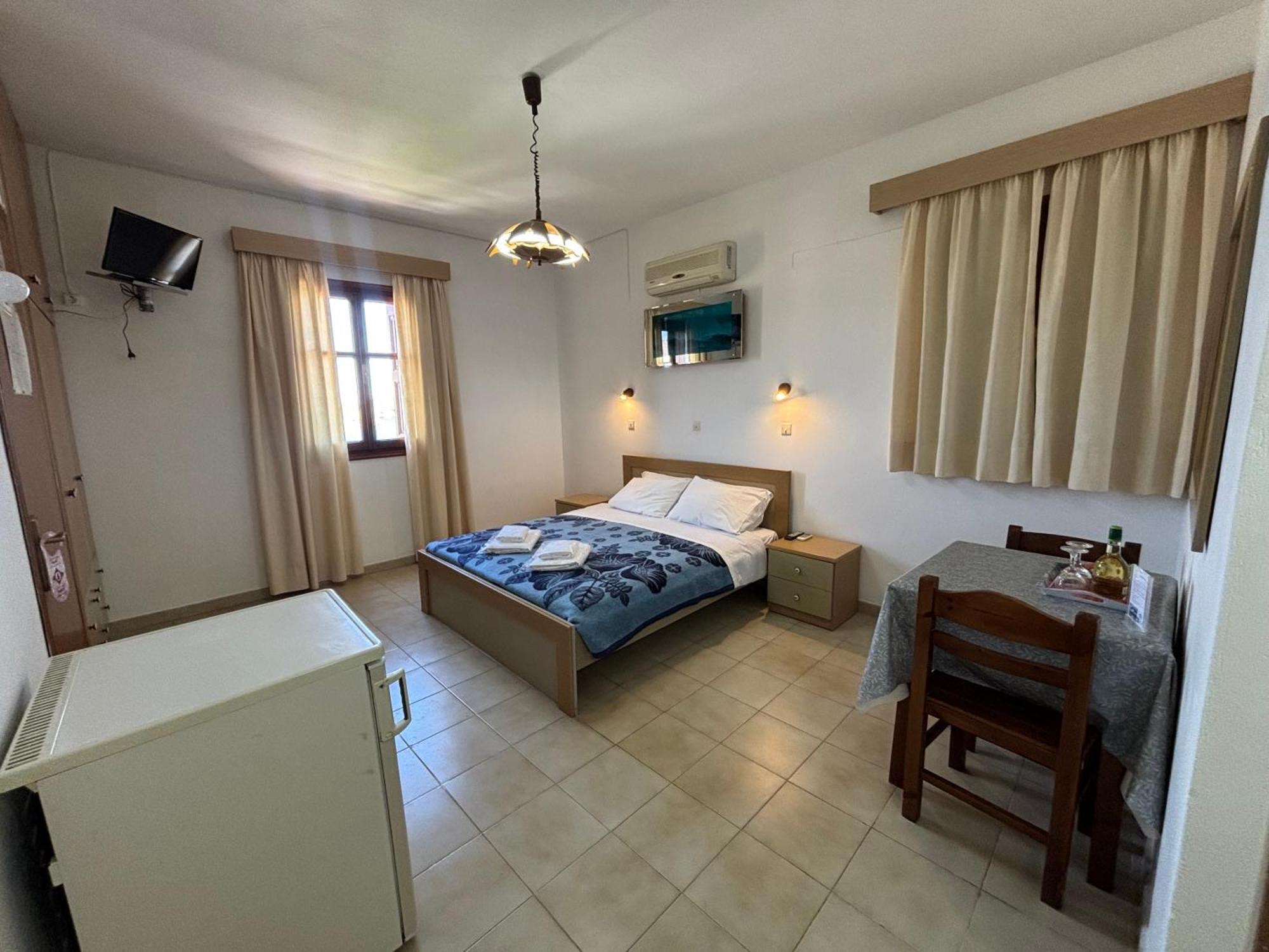 Eleftheria Lindian Studios I Линдос Экстерьер фото