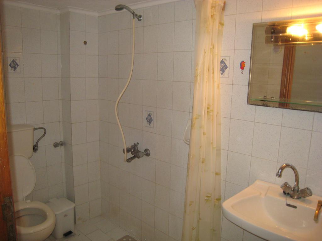 Eleftheria Lindian Studios I Линдос Номер фото