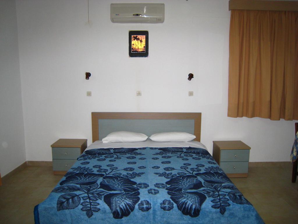Eleftheria Lindian Studios I Линдос Номер фото