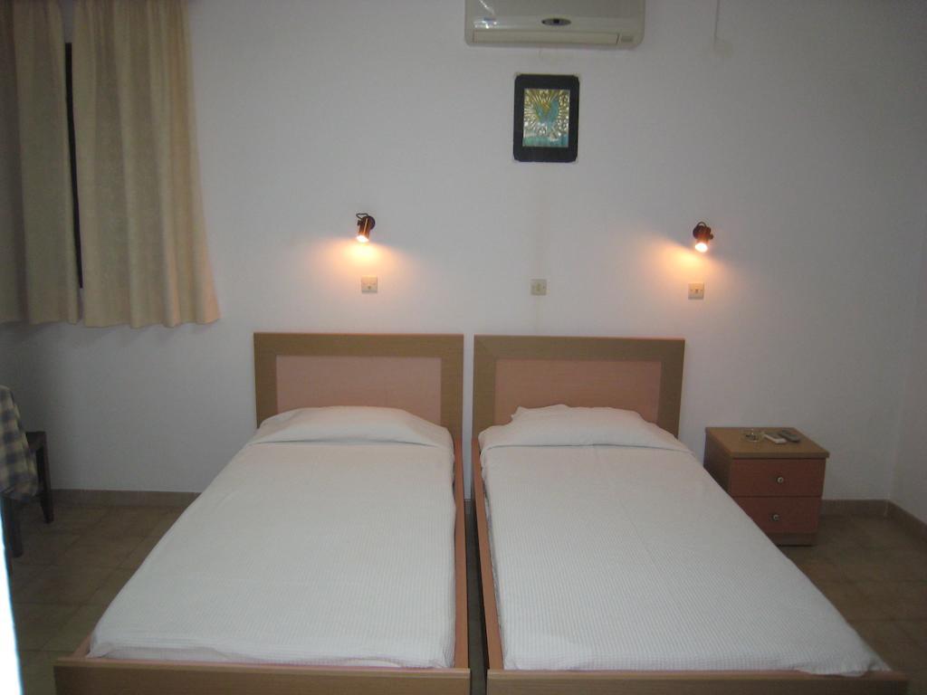 Eleftheria Lindian Studios I Линдос Номер фото