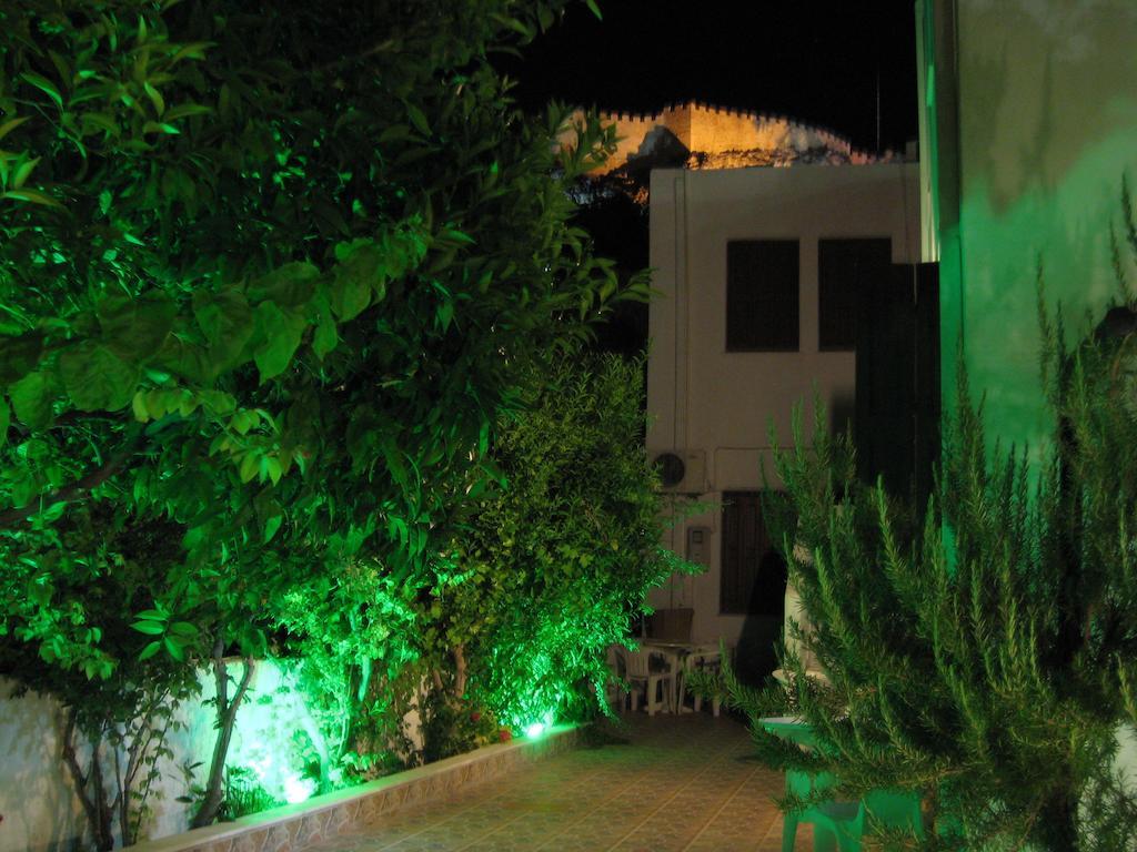 Eleftheria Lindian Studios I Линдос Экстерьер фото
